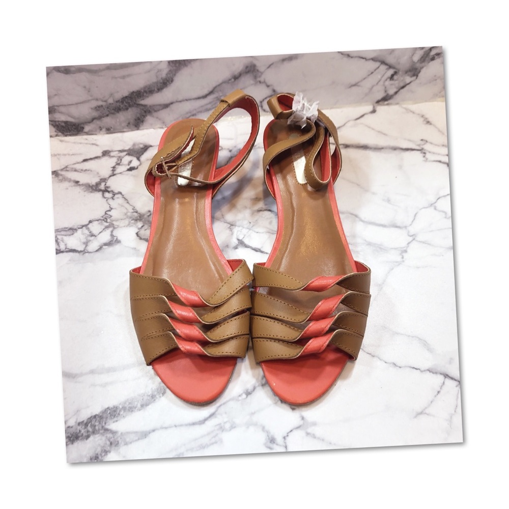 Mark. Twist of Orange Demi Wedge - NWOT